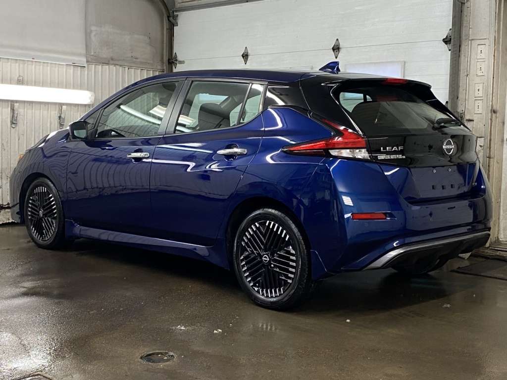 2023 Nissan Leaf Hatchback