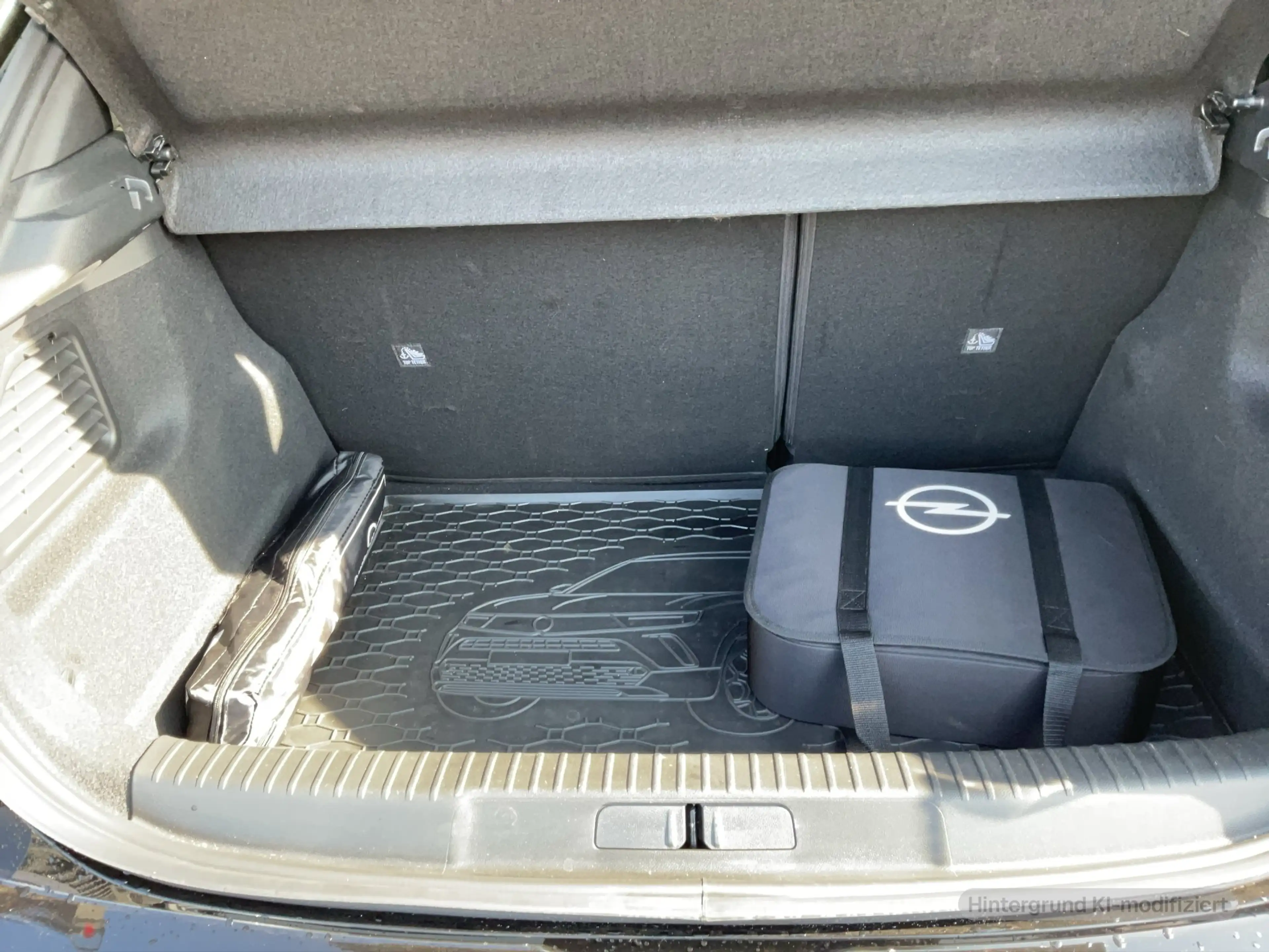 Opel Mokka e GS Line — photo 15