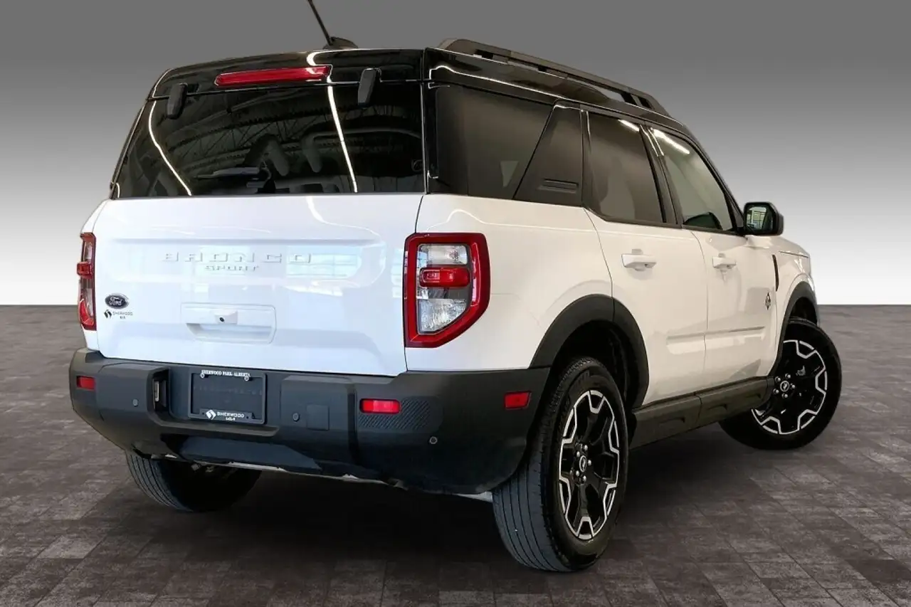 Ford Bronco Sport photo Ford Bronco Sport