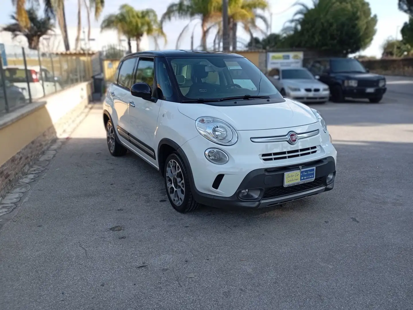 Fiat 500L 1.3 mjt Trekking 85cv dualogic - 1