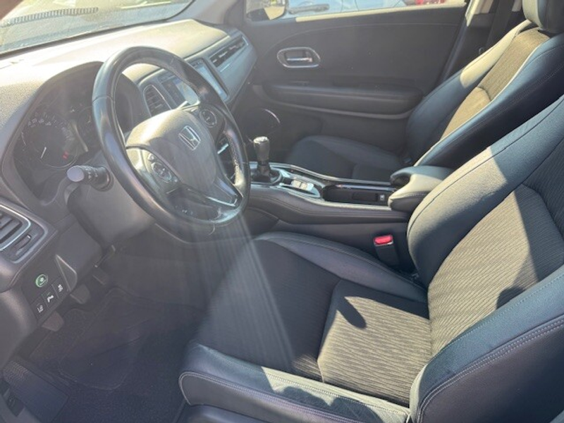 Honda HR-V 1,5 i-VTEC Executive — photo 8