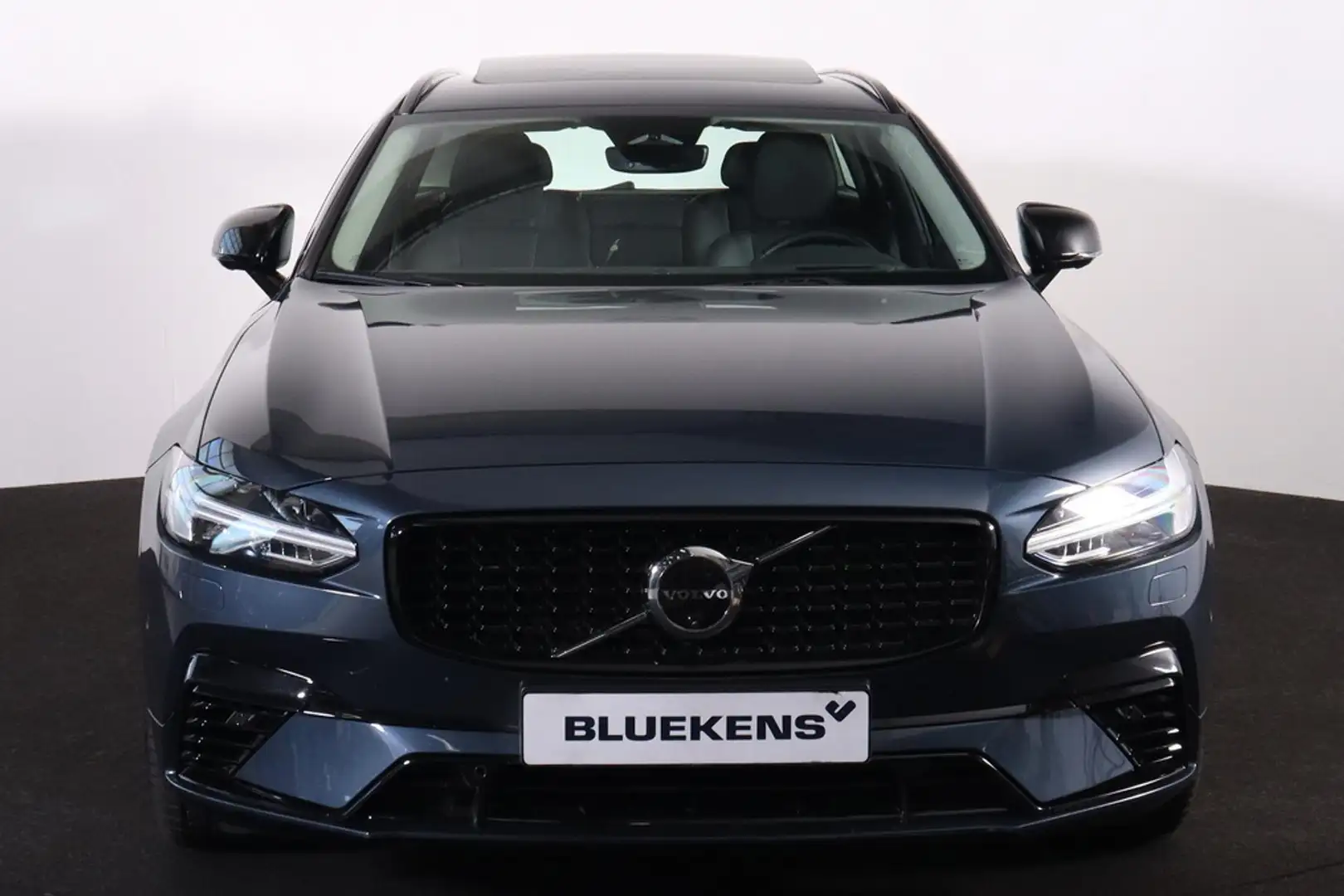 Volvo V90 T6 Recharge AWD Ultra Dark - Panorama/schuifdak - Blauw - 2