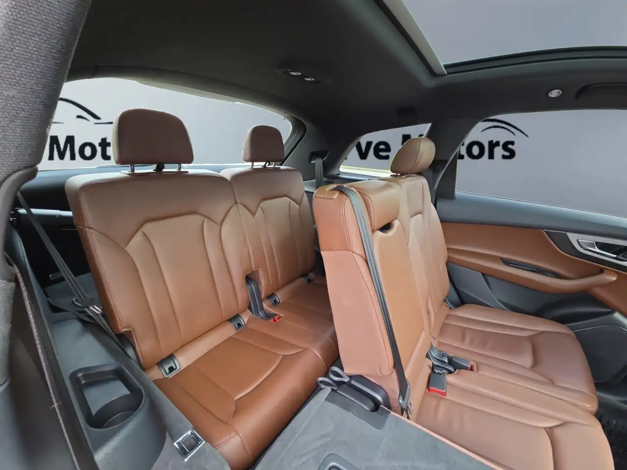 Audi Q7 снимка Audi Q7