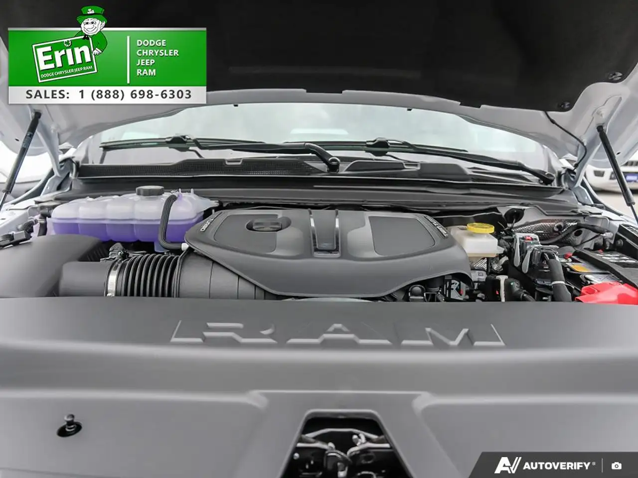 RAM 1500 снимка RAM 1500