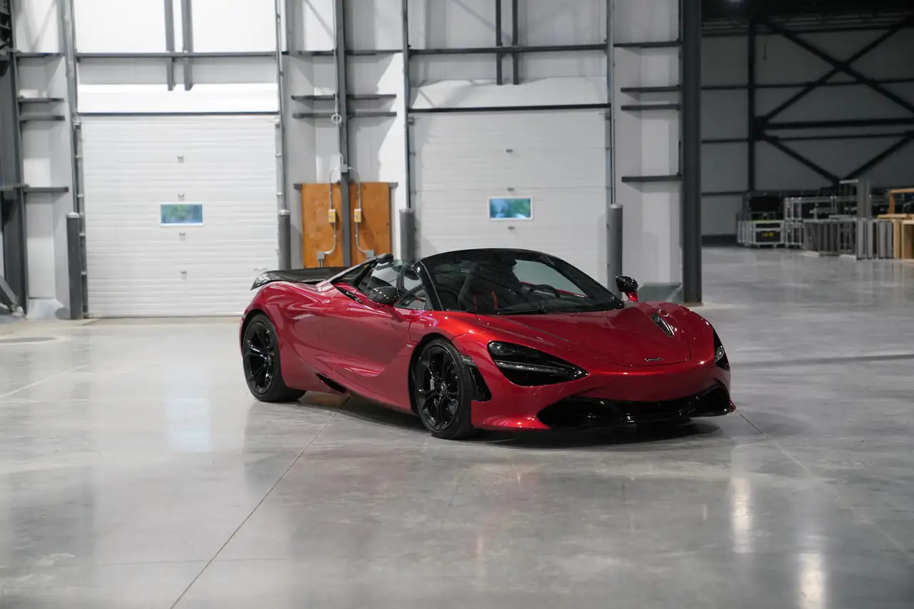McLaren 720S снимка McLaren 720S