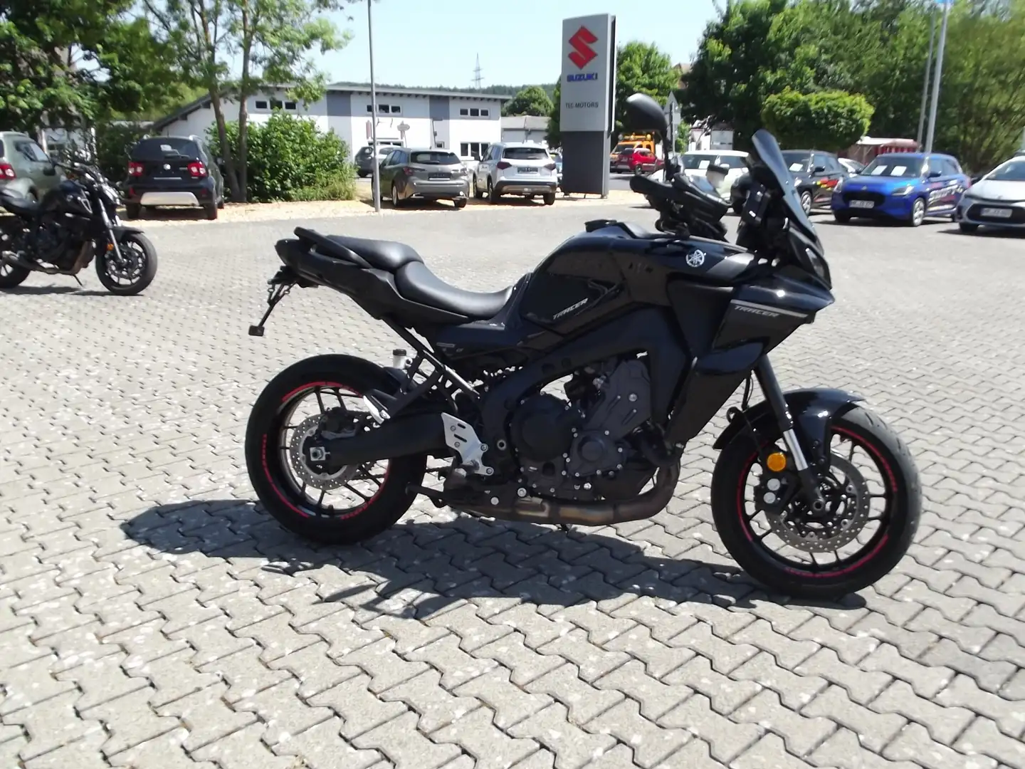 Yamaha Tracer 9 Noir - 1
