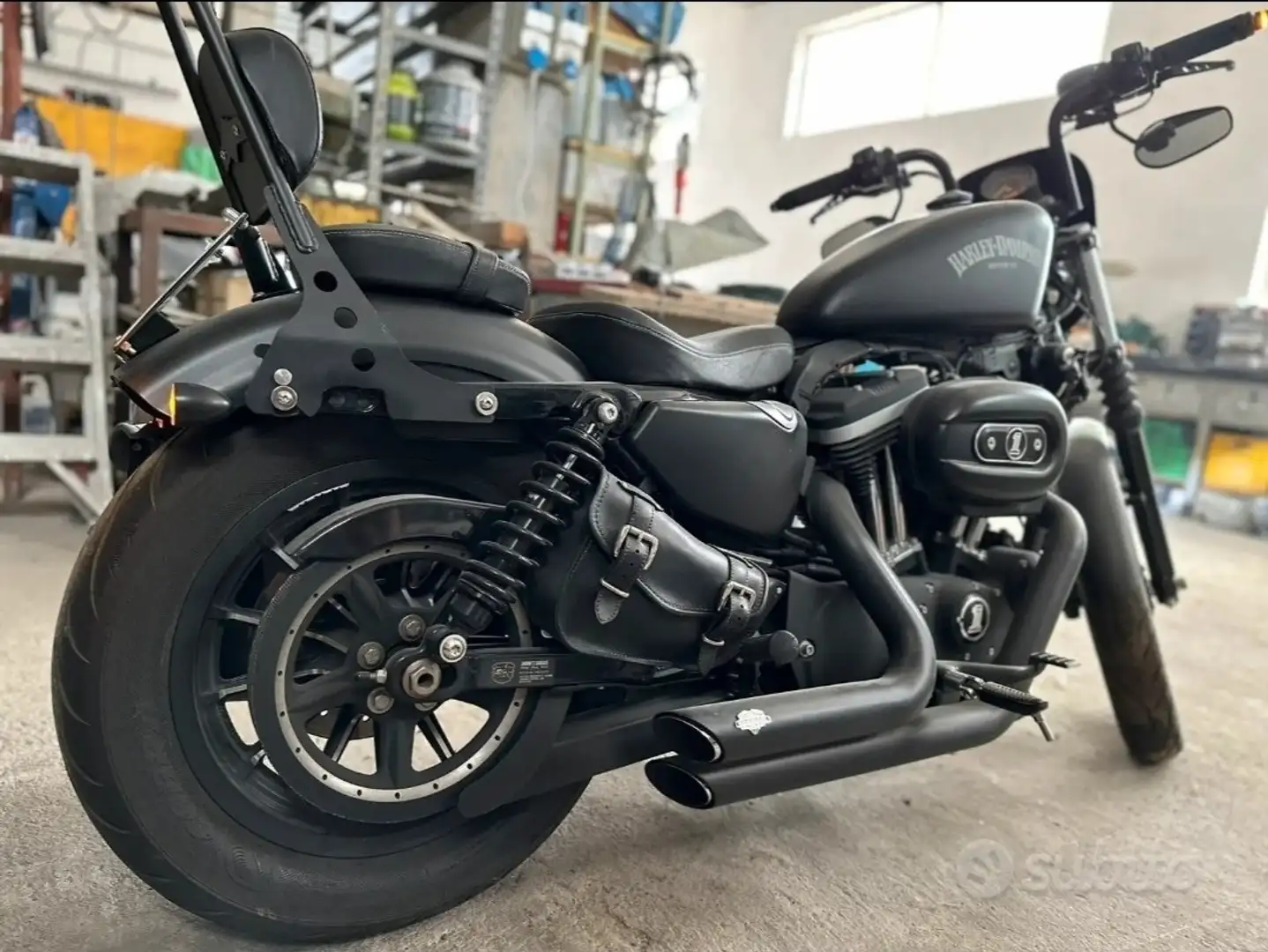 Harley-Davidson Sportster 883 Negru - 1
