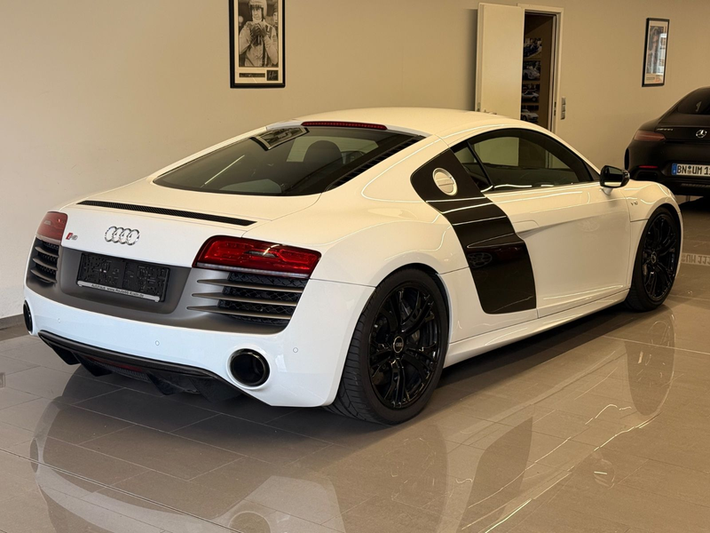 Audi R8 5.2 V10 Plus + Manual 6 Gang.Voll.TOP Rarität — photo 4