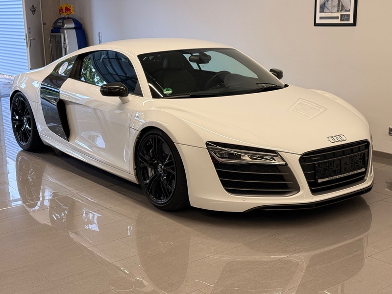 Audi R8 5.2 V10 Plus + Manual 6 Gang.Voll.TOP Rarität — photo 3