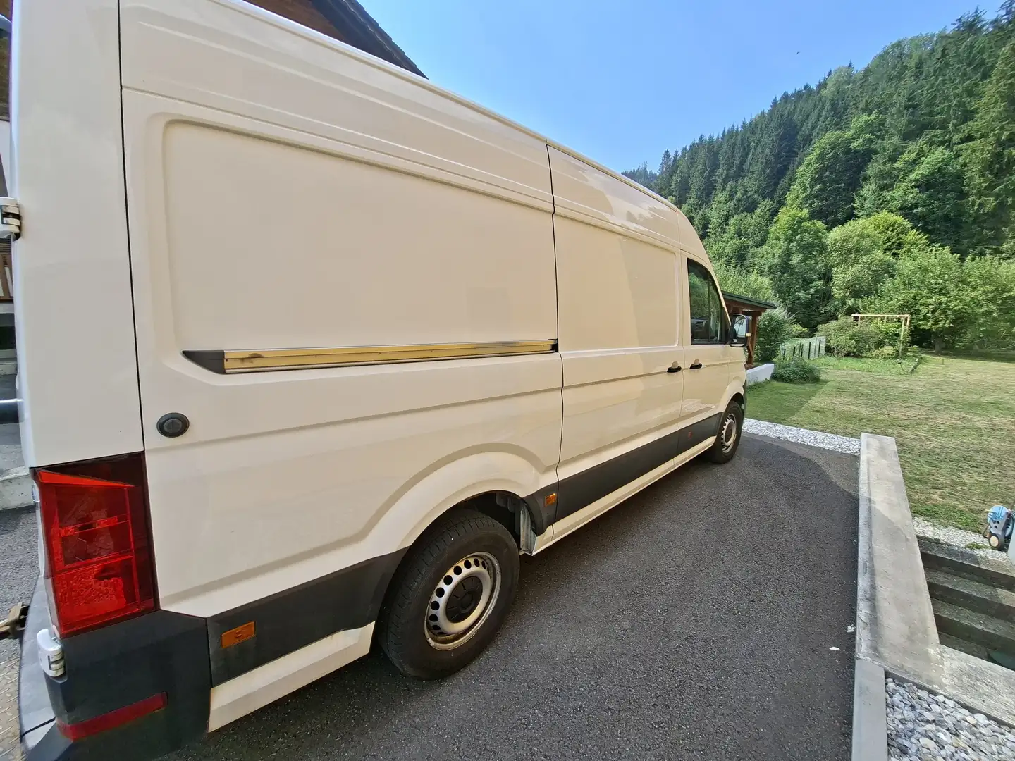 Volkswagen Crafter VW Crafter 35 Kasten MR L3H3 2,0-I-TDI 4Motion Transporter / Kastenwagen Weiß - 2