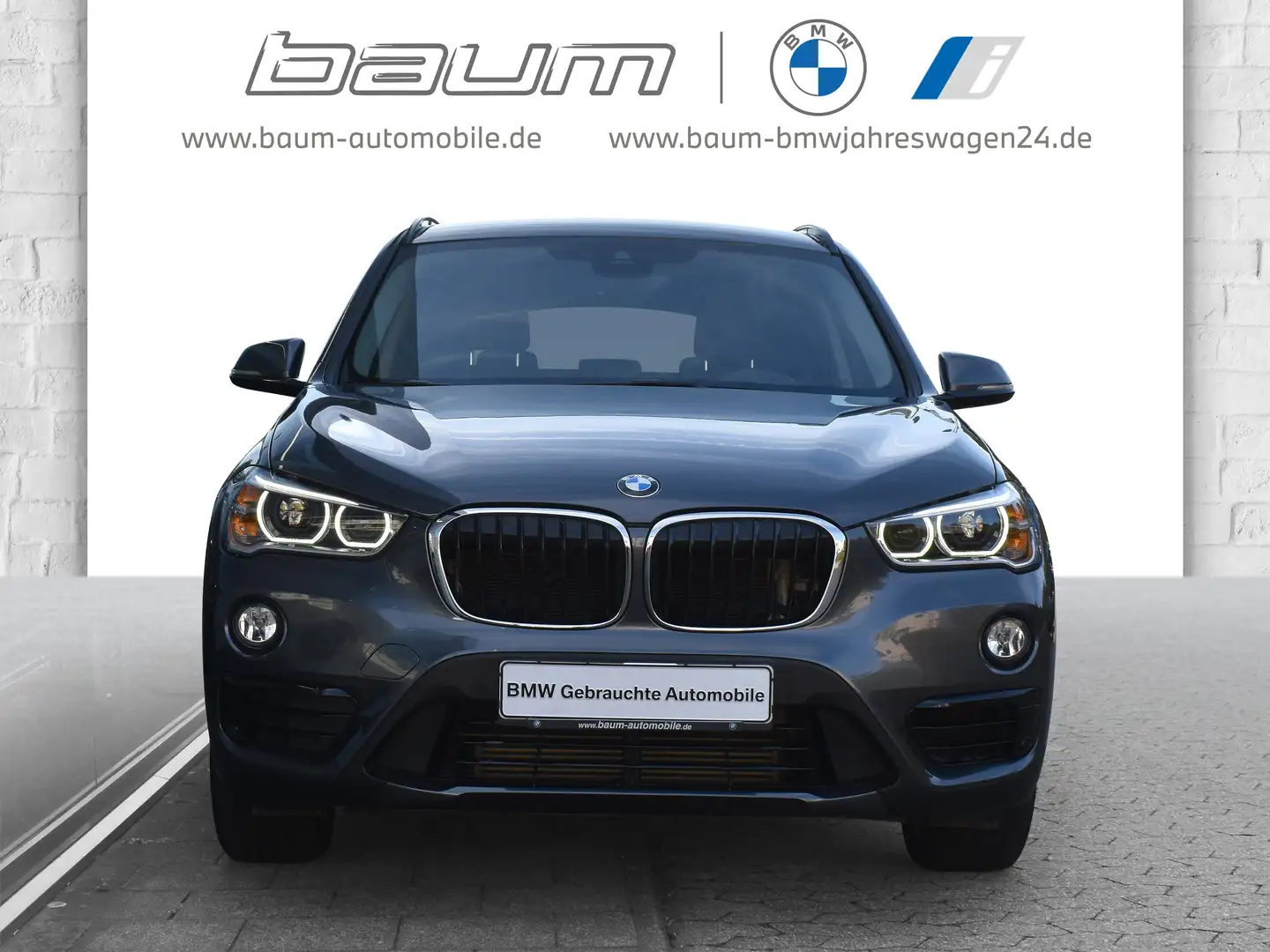 BMW X1 sDrive20i Sport Line LED RFK Navi Tempomat Grau - 2