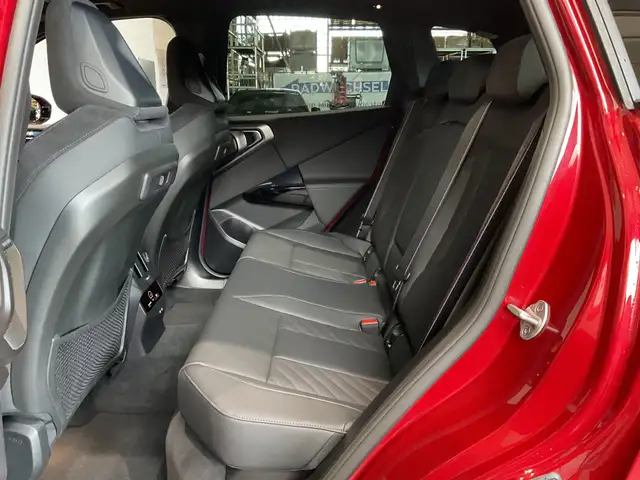 BMW X3 M view 9