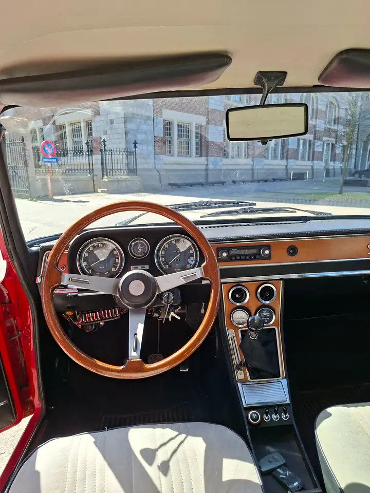 Alfa Romeo Giulia Nuova Super 1600, foto 8