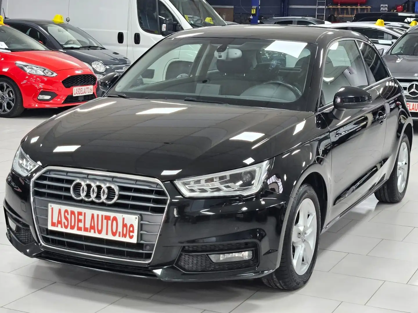 Audi A1 1.0 TFSI Auto Bi-XENON Gps Blue Sensors Clim Cd Negro - 1