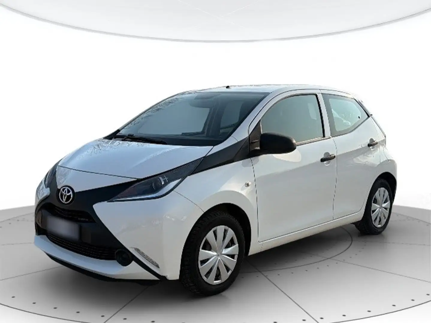 Toyota Aygo 5p 1.0 x-pure Bianco - 1
