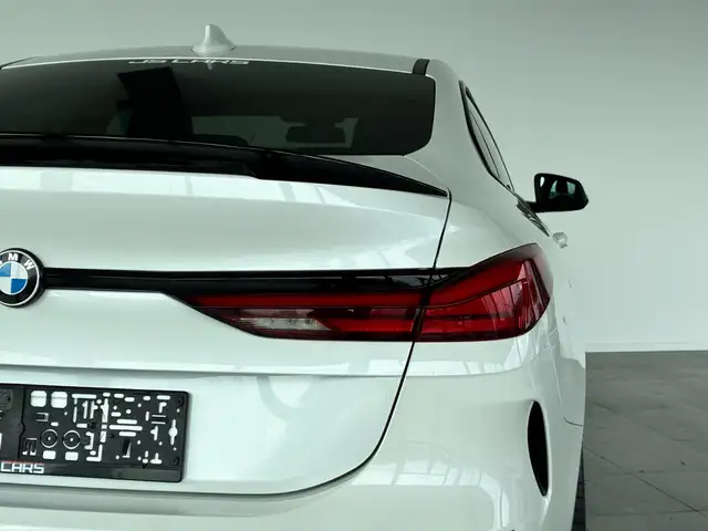 BMW 2 Series view 13