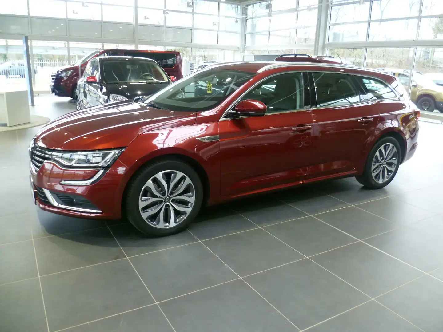 Renault Talisman Grandtour TCe 160 EDC GPF LIMITED DELUXE Rosso - 2