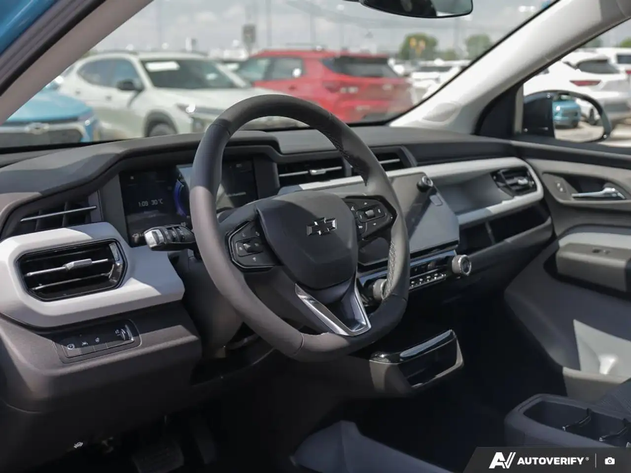 Chevrolet Bolt снимка Chevrolet Bolt