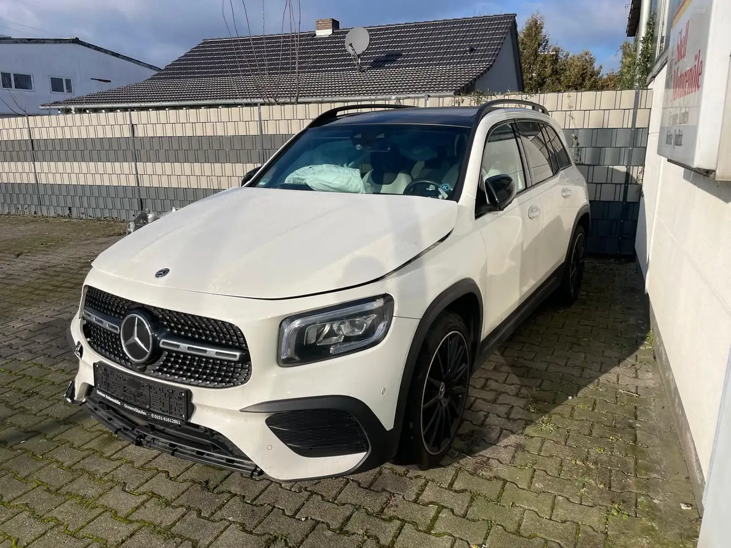 Mercedes-Benz GLB 220 GLB -Klasse GLB 220 d 4Matic Weiß - 2