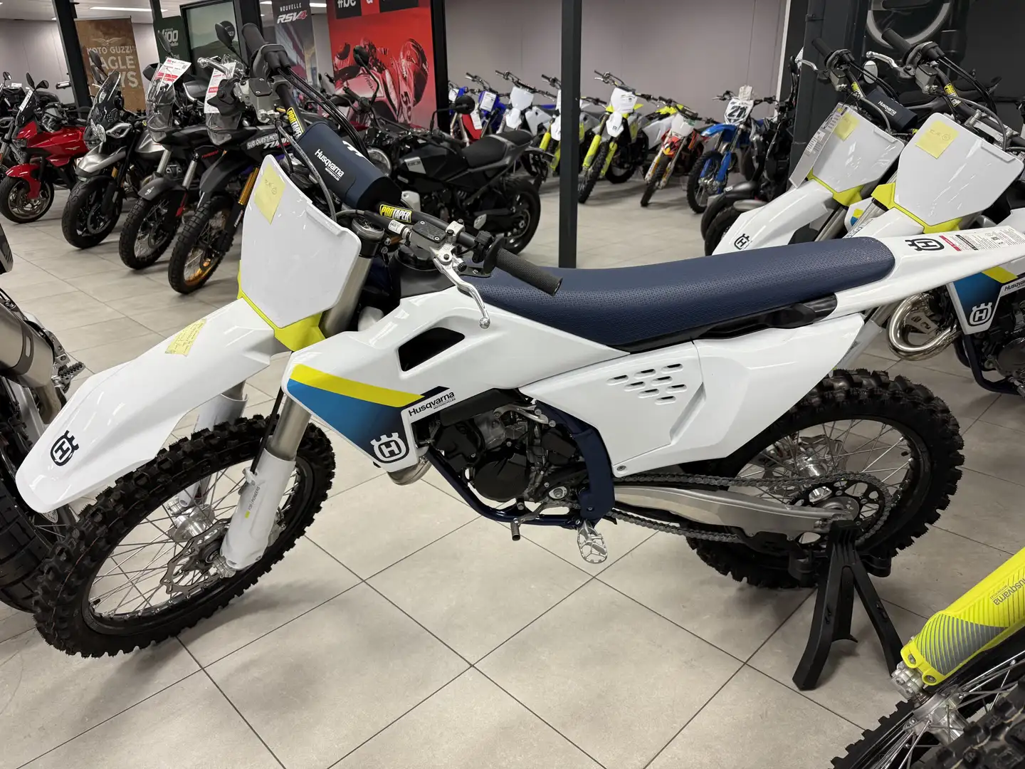 Husqvarna TC 125 Blanco - 2