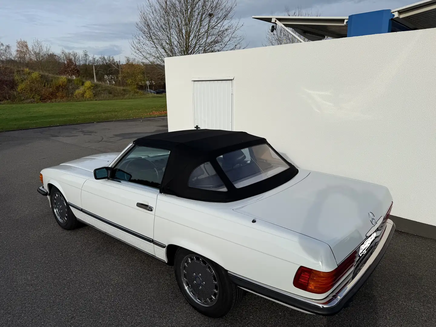 Mercedes-Benz SL 560 SL 500 R 107 Weiß - 2