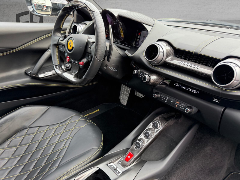 Ferrari 812 Superfast 6,5 V12*Lift*Diamond*Kamera*Carbon — photo 13