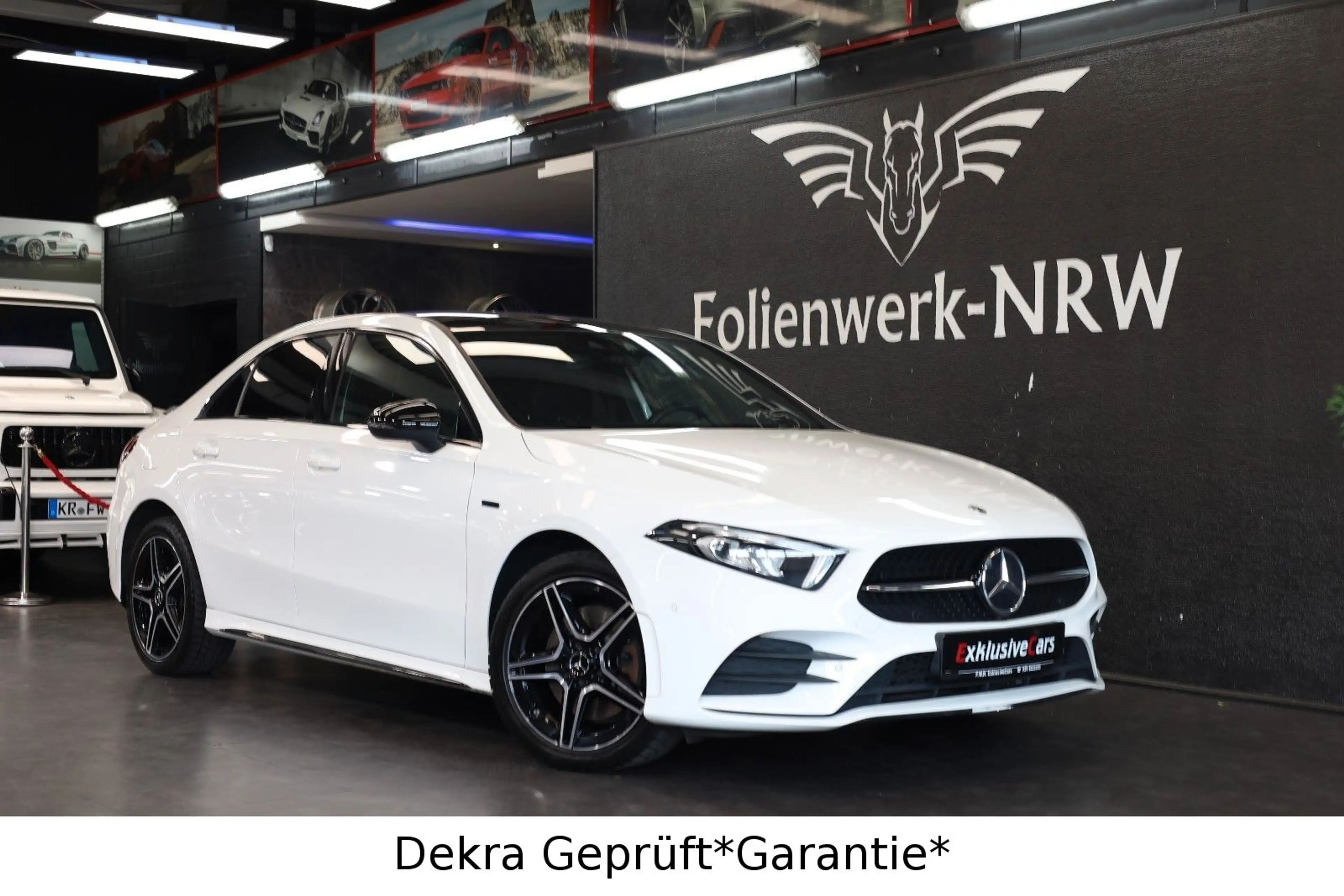 Mercedes-Benz A 250 e Edition 2020*AMG *Pano*Led*Night Paket