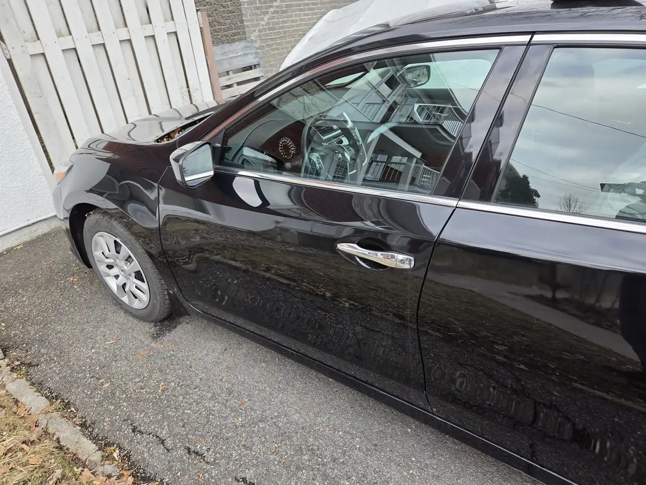 Nissan Altima снимка Nissan Altima