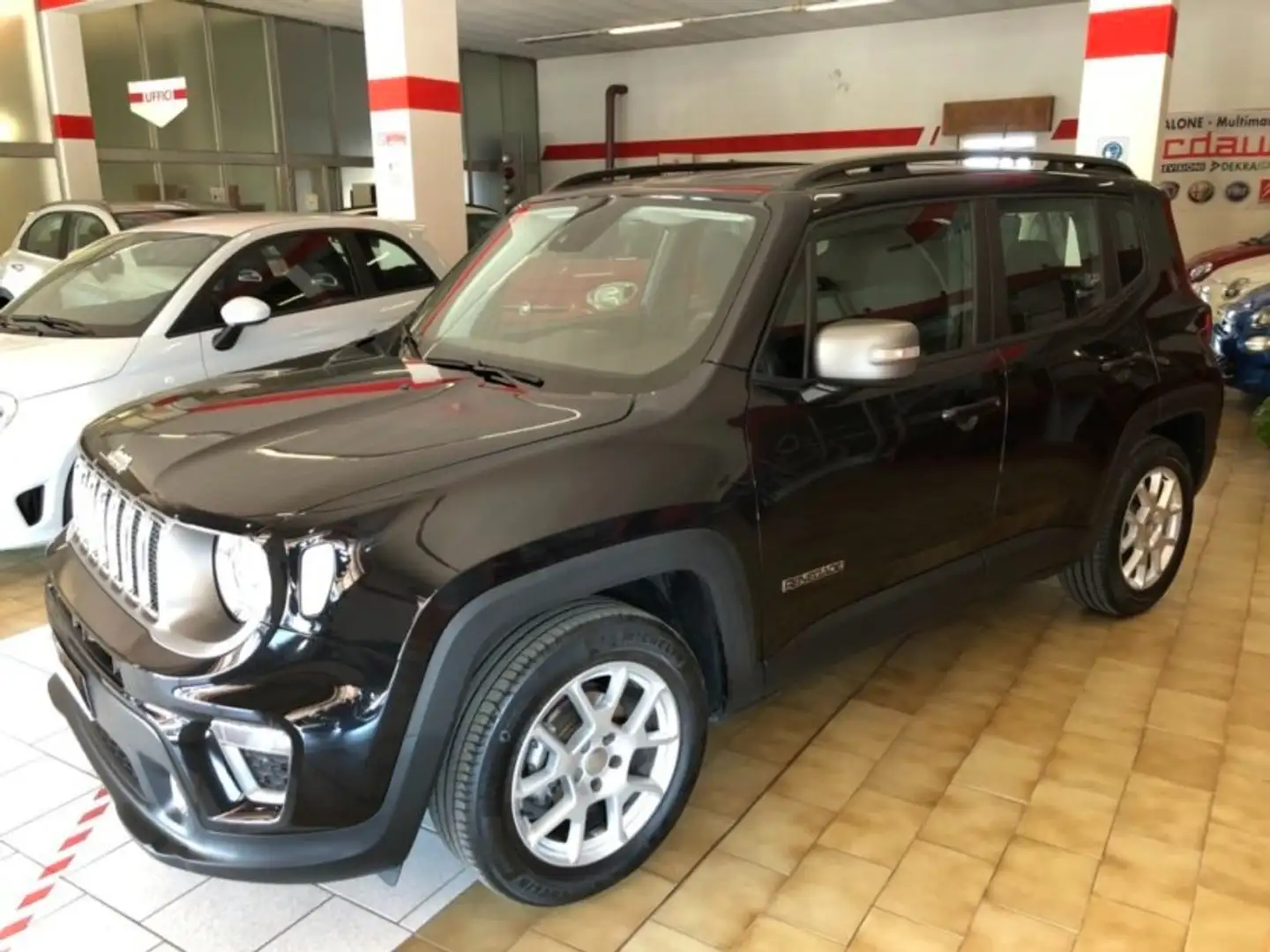 Jeep Renegade Renegade 1.6 mjt Limited 2wd 130cv Zwart - 2