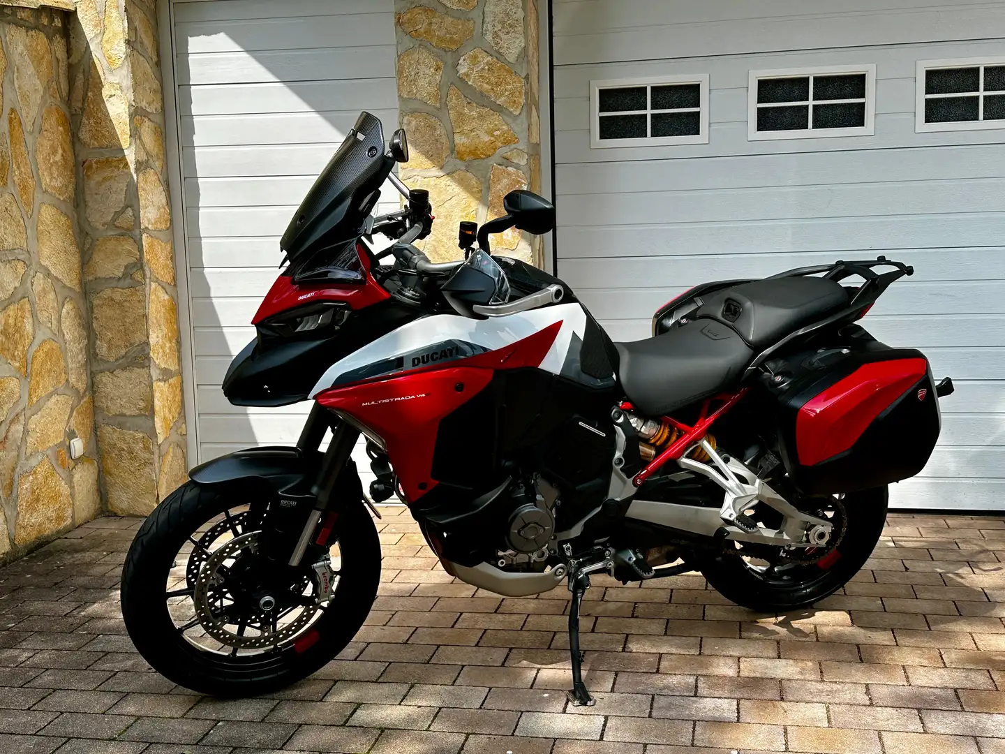 Ducati Multistrada V4 S FULL, Carbon, viel Zusatzausstattung Rot - 1