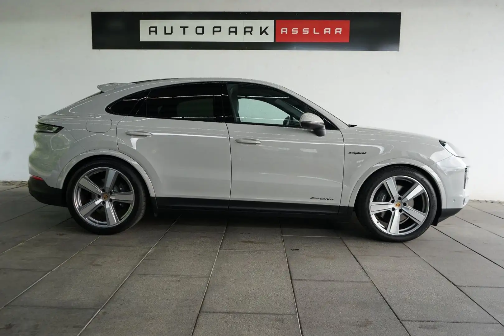 porsche cayenne coupe
