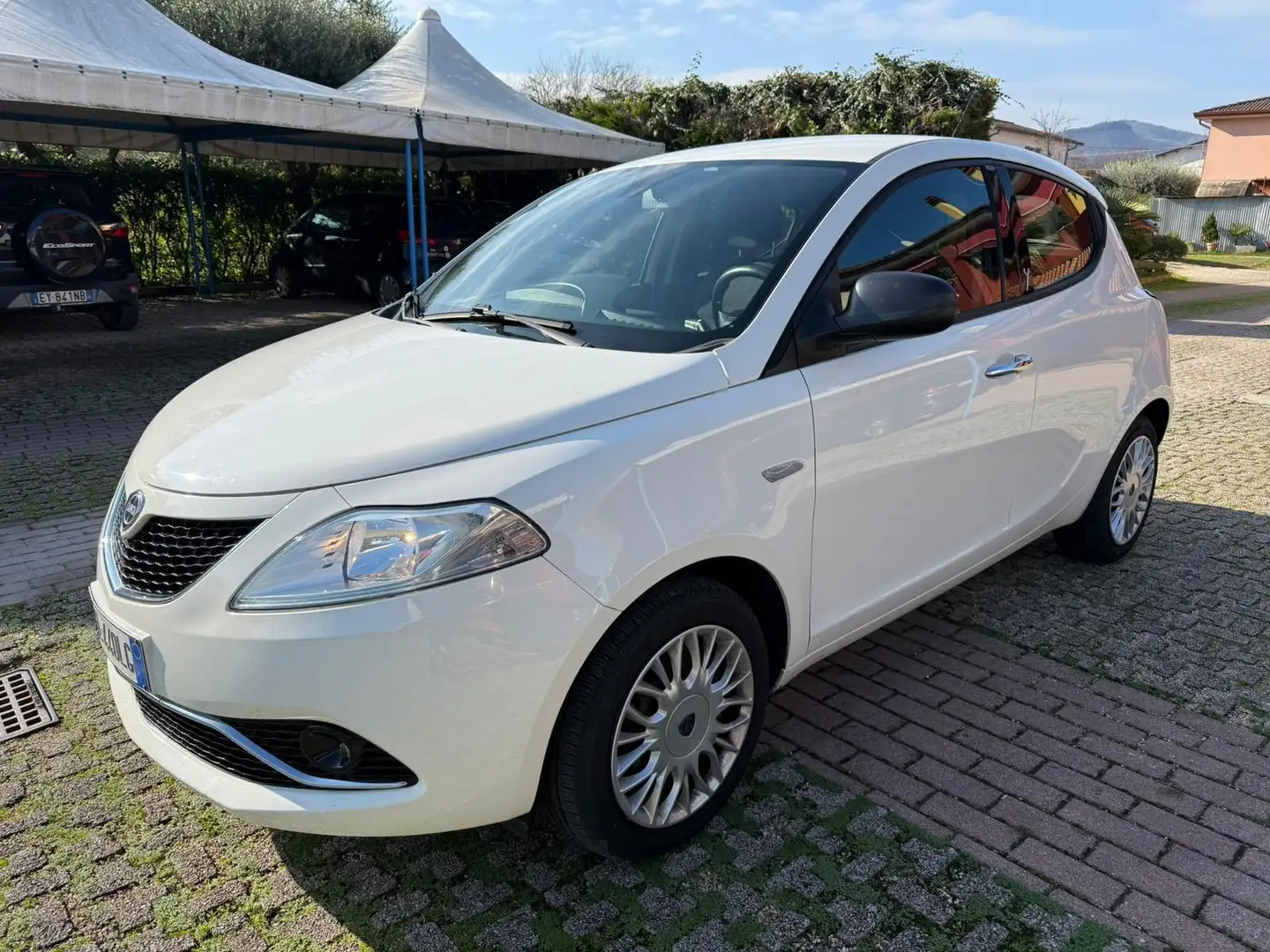 Lancia Ypsilon Ypsilon 1.2 Silver 69cv Bianco - 2