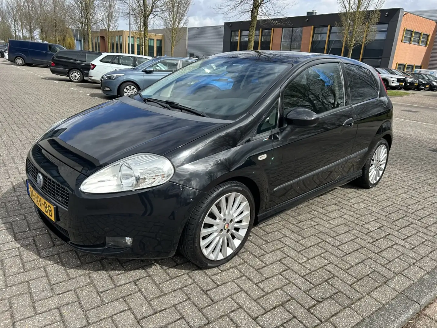 Fiat Grande Punto 1.4 T-Jet Sport 120PK AIRCO CRUISE NAP! Negro - 1
