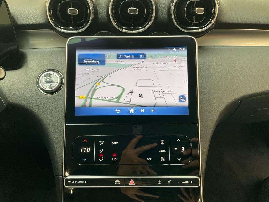 Mercedes-Benz C 220