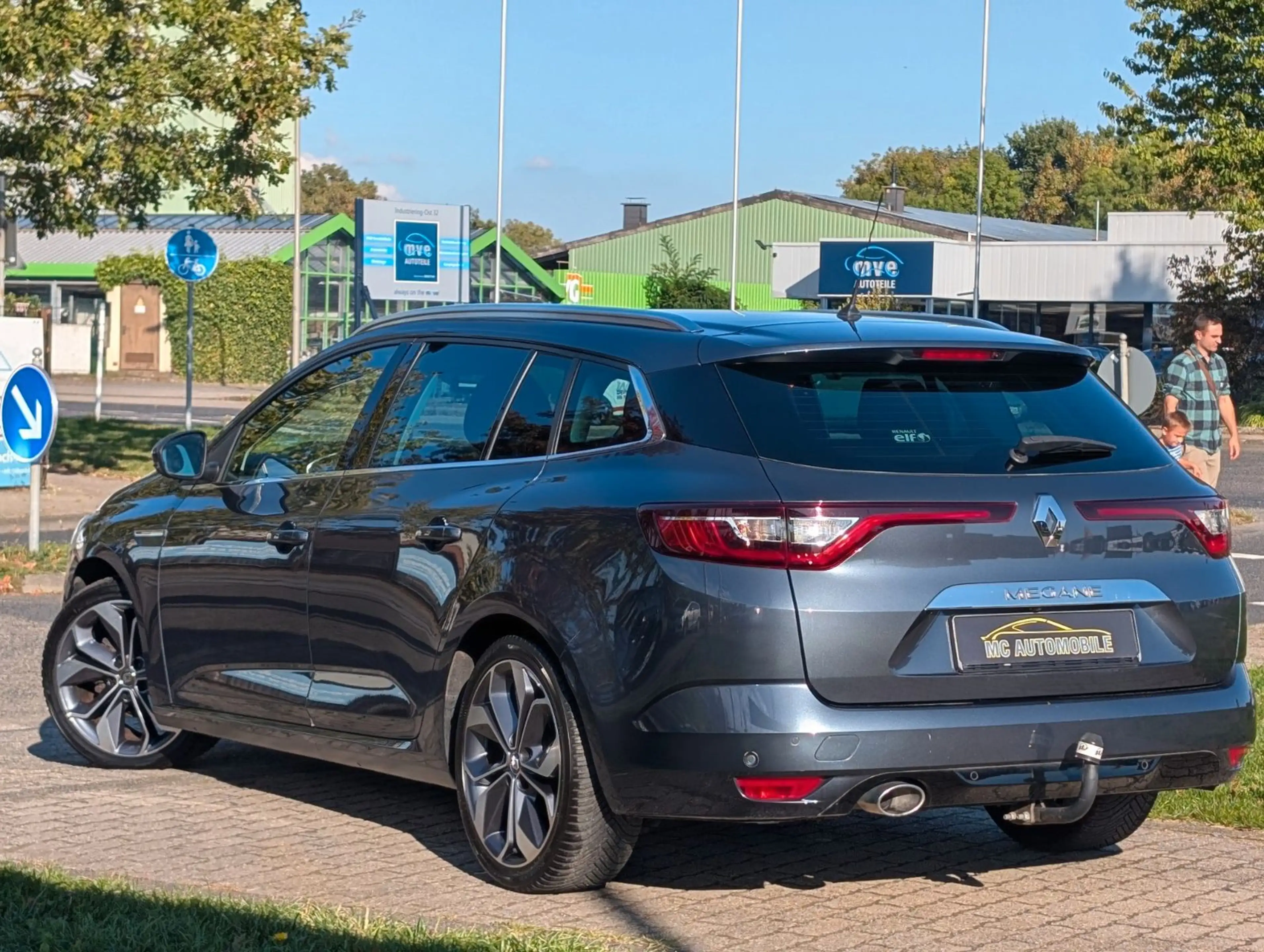 Renault Megane IV Grandtour Limited*1-HAND*KAMERA*PDC !! — photo 5