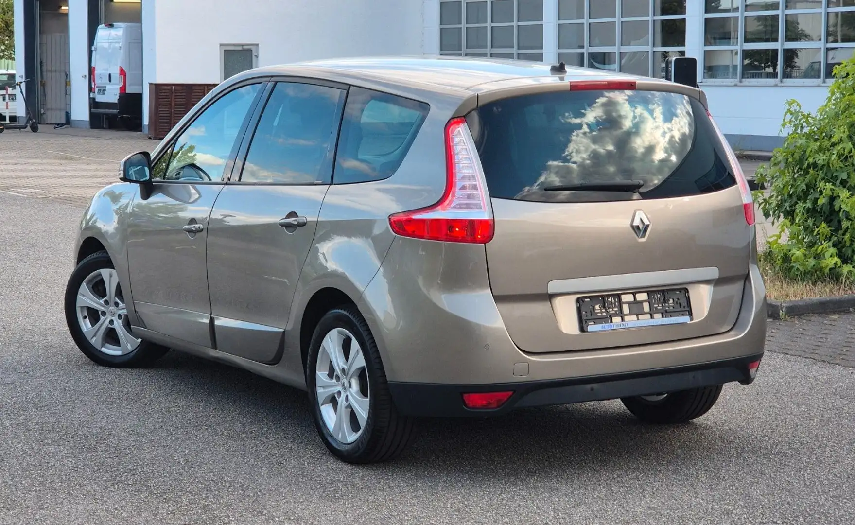 Renault Scenic Grand 2.0 DCI 160 PS  *1. HAND* TÜV NEU Bruin - 2
