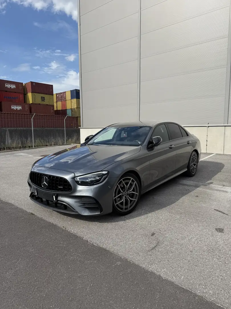 Mercedes-Benz E 220 d 9G-TRONIC AMG Line - 1