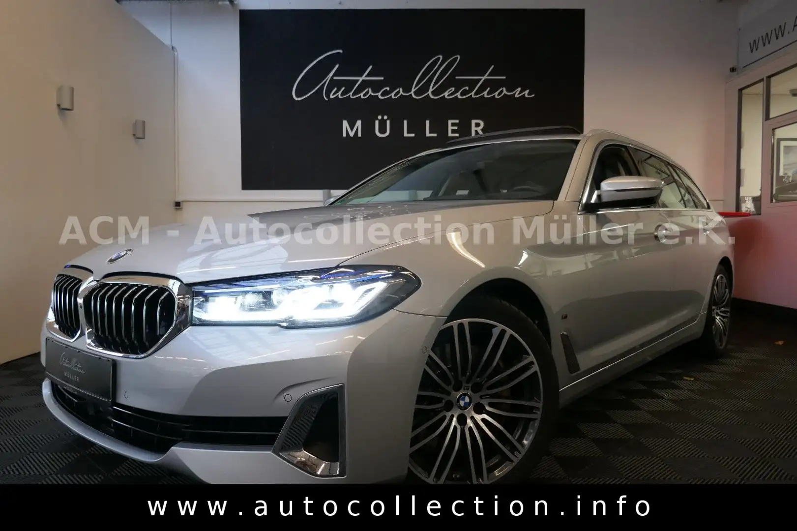 BMW 540 i xDrive Luxury Line*Pano*LED*Head-Up*360°* Argent - 1