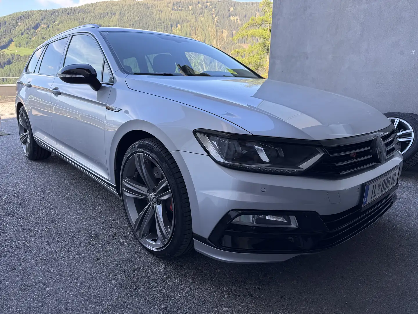 Volkswagen Passat Variant SCR Highline 2,0 TDI 4Motion DSG - 2