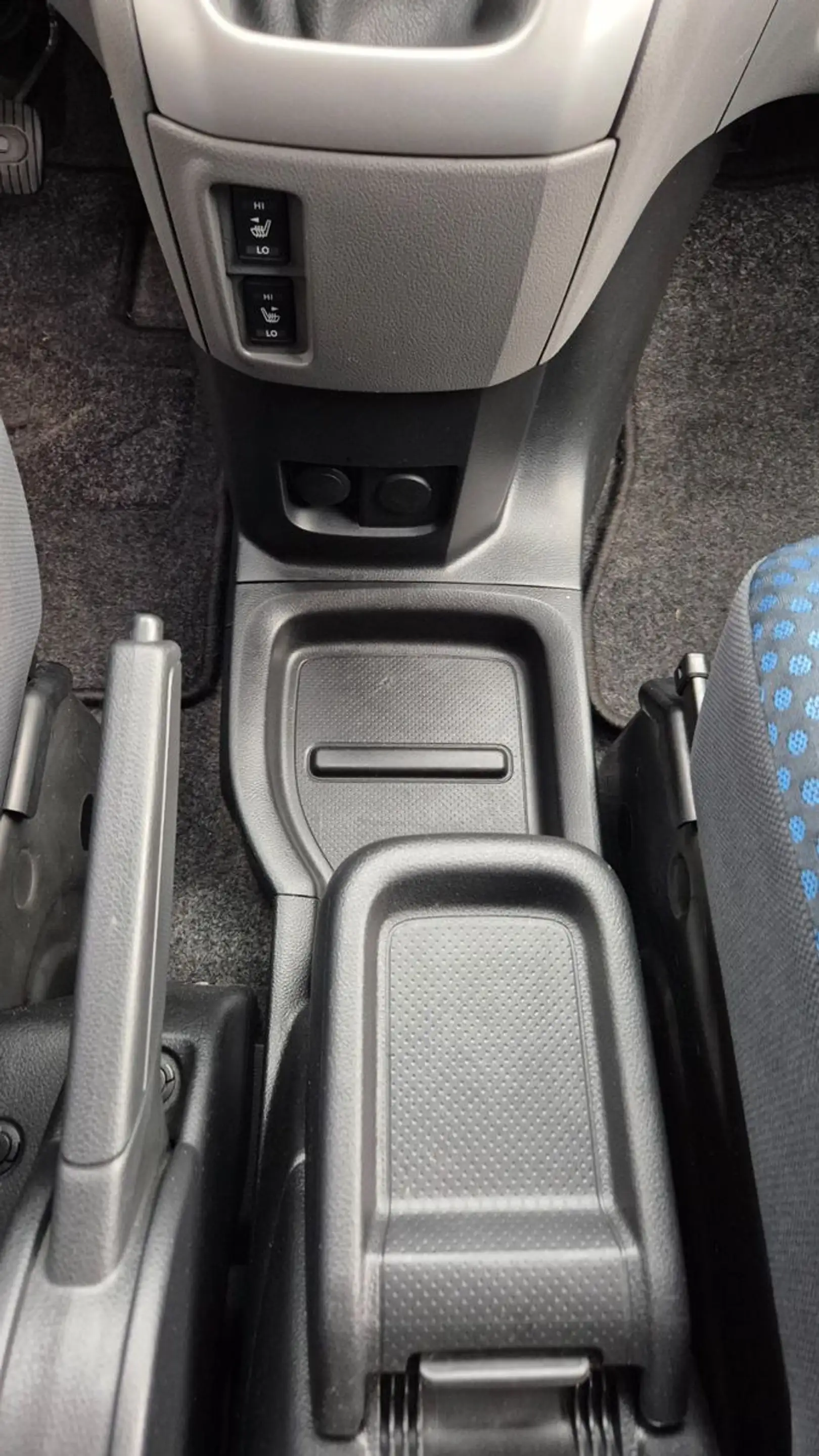 Nissan NV200 /Evalia Evalia Tekna — photo 9