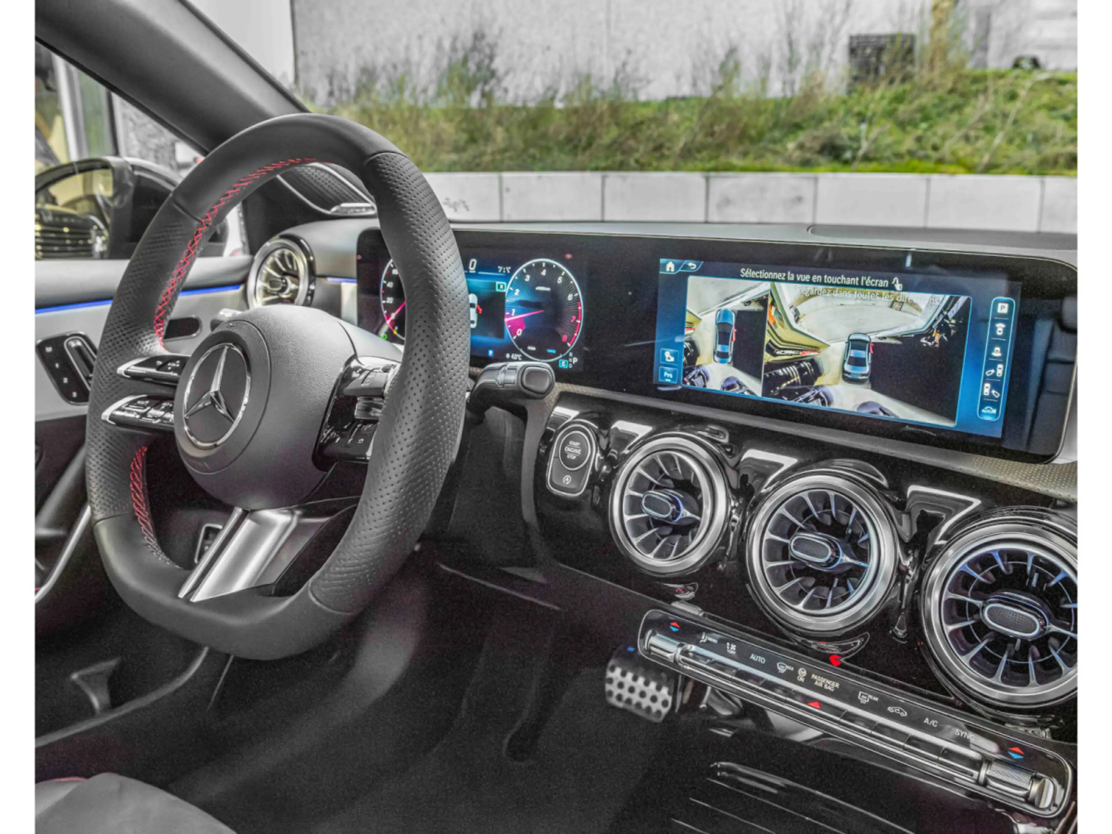 Mercedes-Benz A 200 A 200 1.4T 7G-DCT FULL/AMG/PANO/360°/VOLL — photo 13