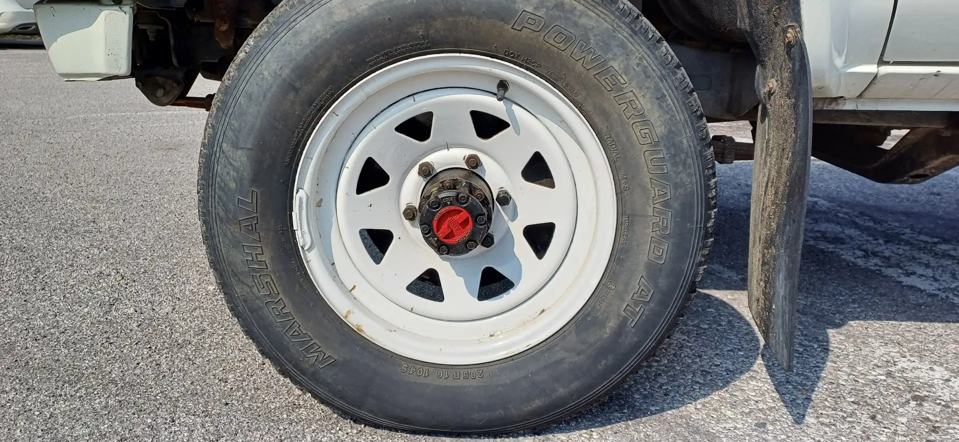 Toyota Hilux 2.5 double cab LN 65 - 2