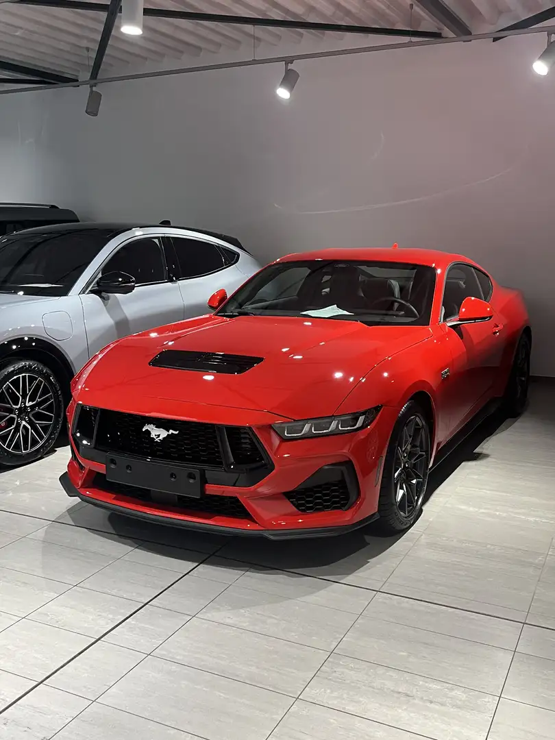 Ford Mustang 5.0 Ti-VCT V8 GT Dark Horse - 1