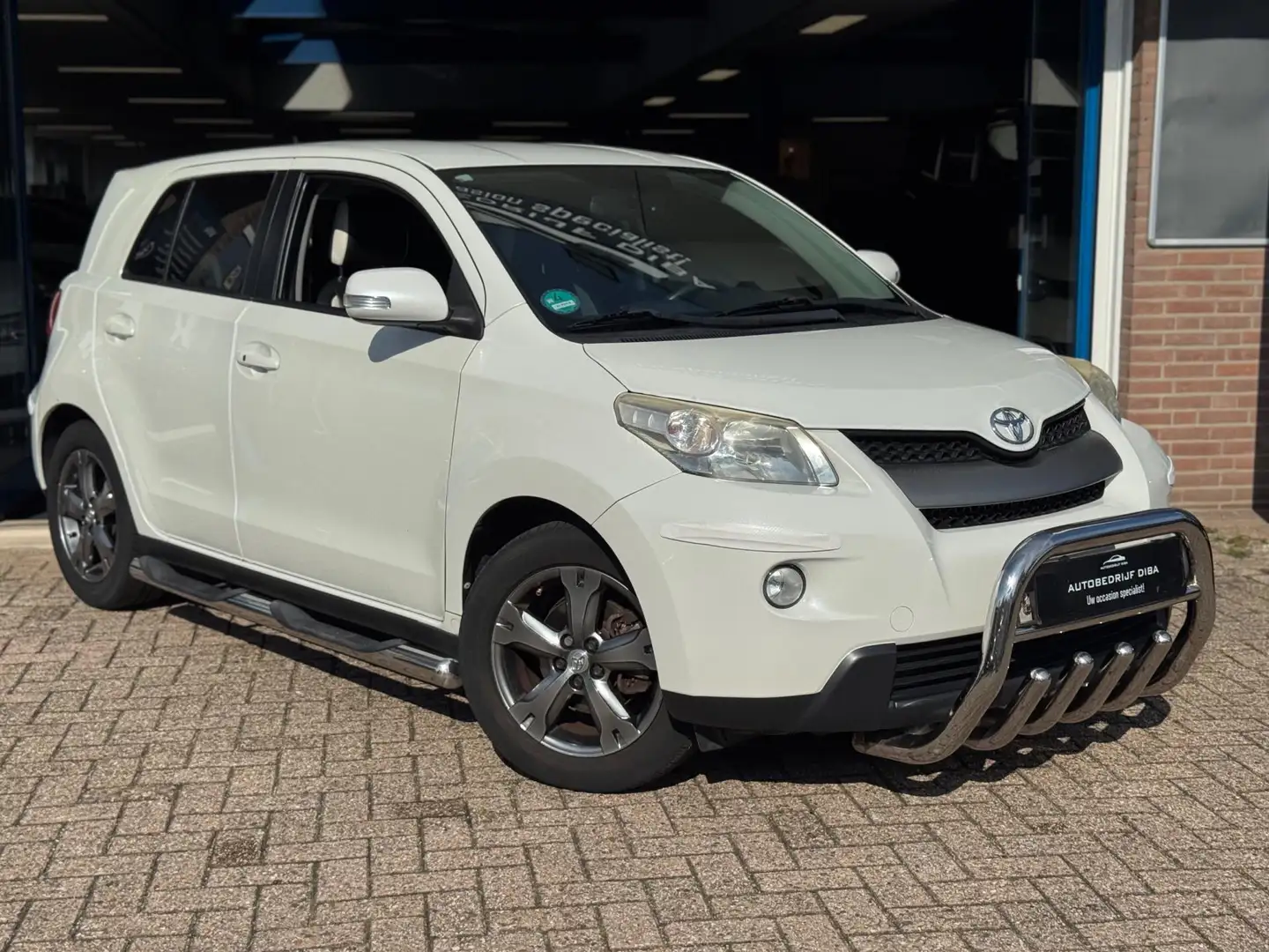 Toyota Urban Cruiser 1.3 VVT-i Dynamic Pearl 2011 CLIMA NAP! Wit - 1