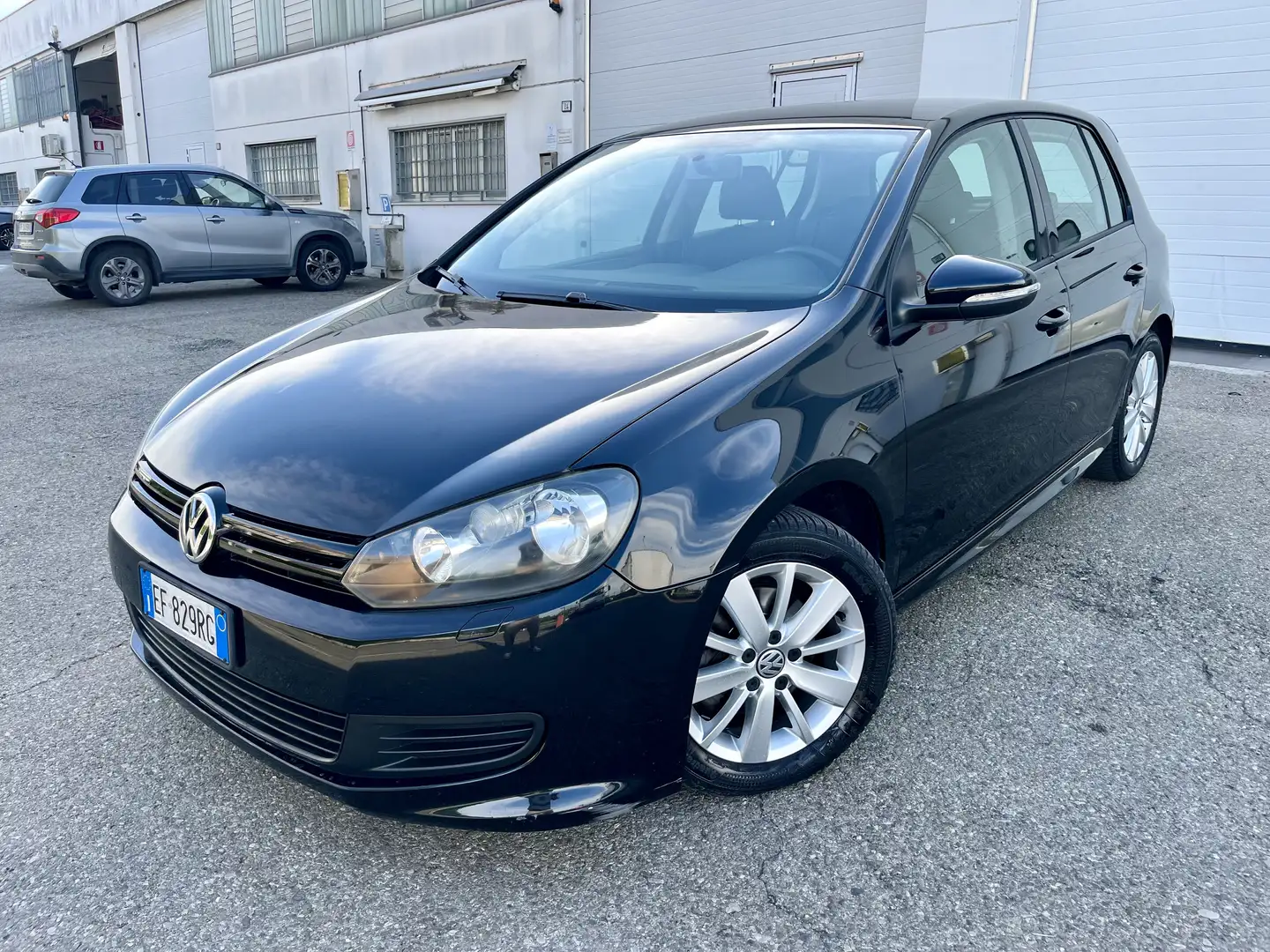Volkswagen Golf 1.4benzina Highline Sport per neopatentati - 1