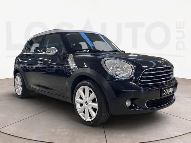 Mini Cooper Cooper view 2