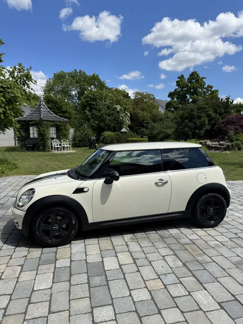 MINI One HU/AU neu, Xenon, Sitzheizung, Lichtsensor Beige - 2