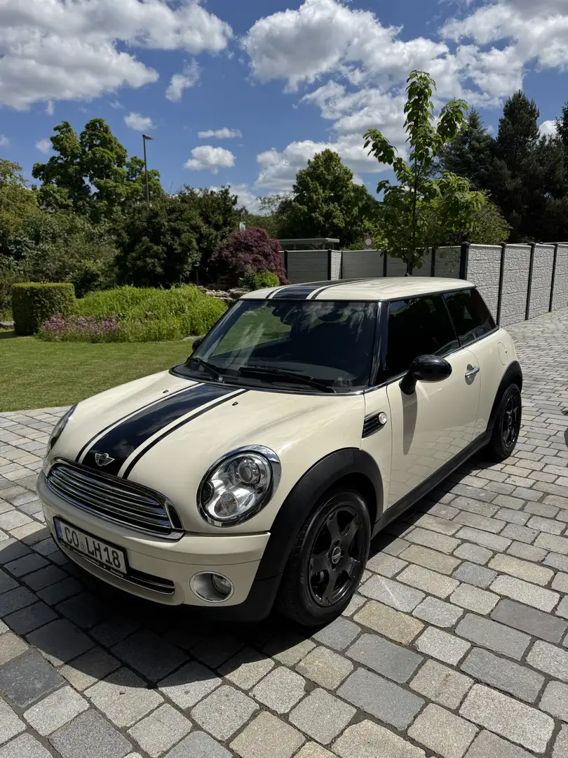 MINI One HU/AU neu, Xenon, Sitzheizung, Lichtsensor Beige - 1