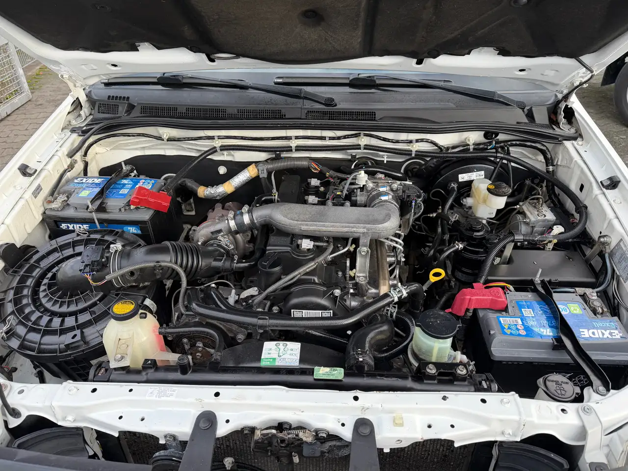 TOYOTA HILUX SINGLE CAB - 102 ch - 110 925KMS - BVM - DISTRIBUTION FAITE
