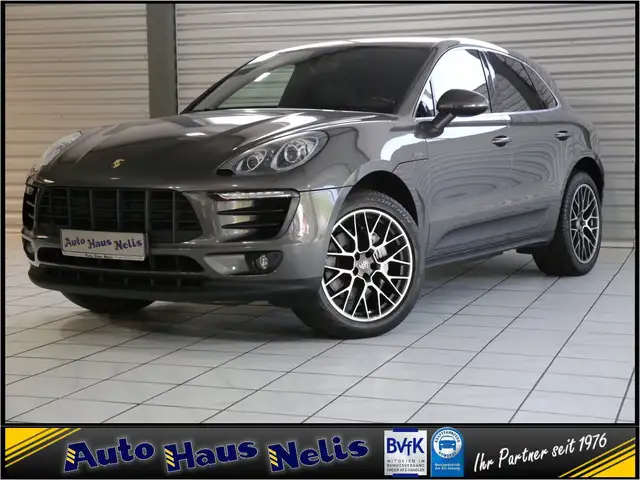 Porsche Macan main image